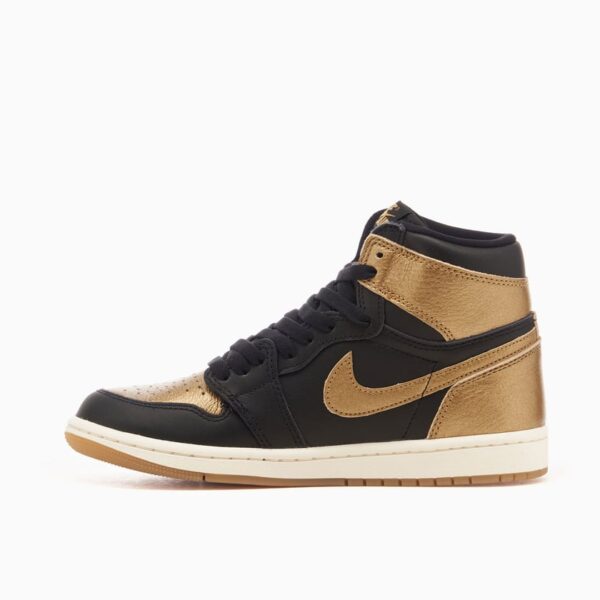 Air Jordan 1 Retro Black Metallic Gold